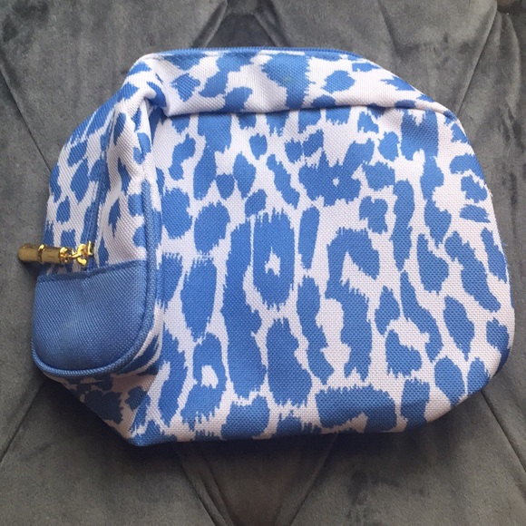 3 New Estee Lauder & Coca-Cola Cosmetic Bags - Picture 7 of 12